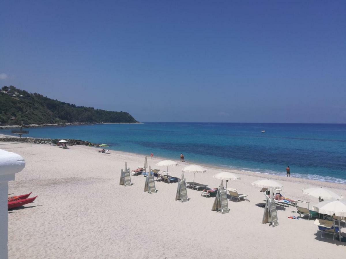Cala Petrosa Hotel