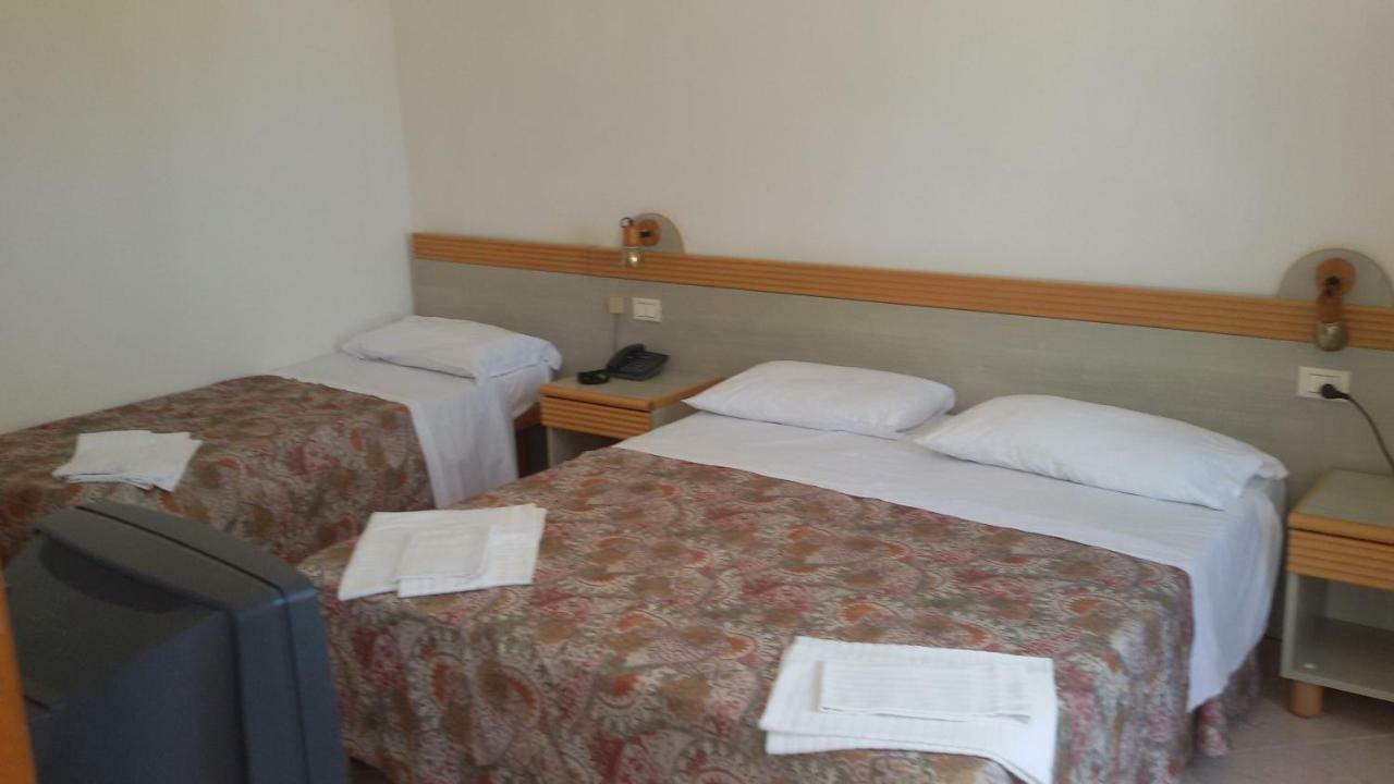 Cala Petrosa 3*